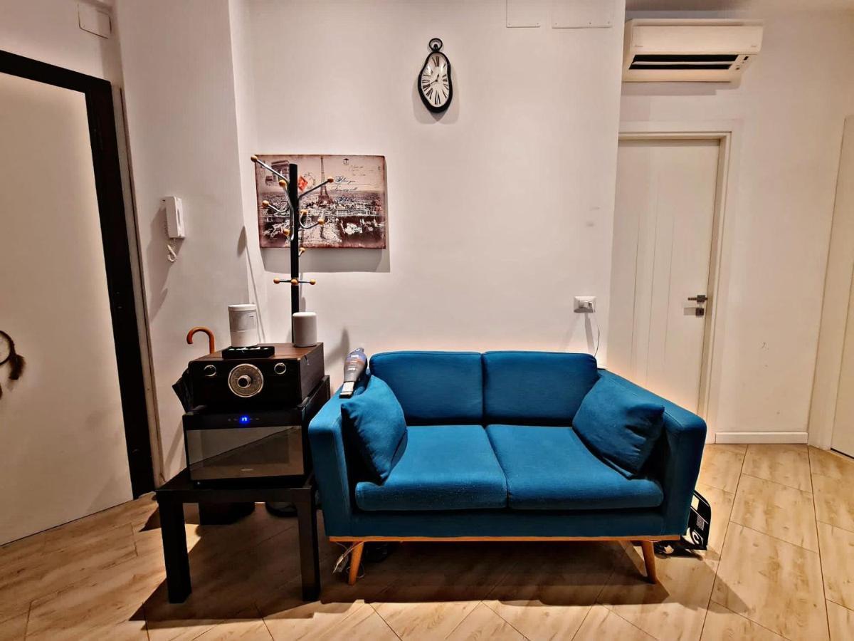 Modern Apartment Cozy Style روما المظهر الخارجي الصورة